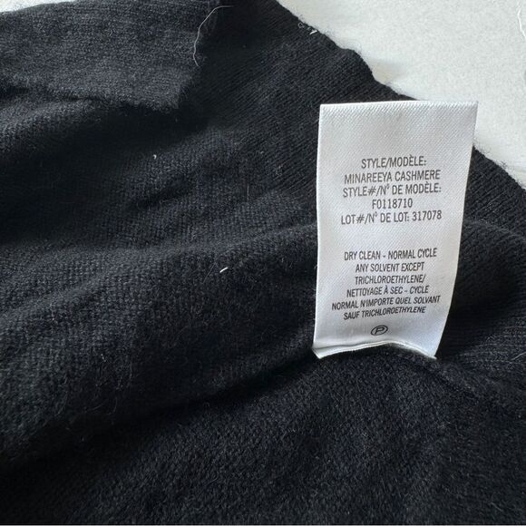 Theory Minareeya Black Cashmere Sleeveless Cardigan Size TP - Picture 8 of 8